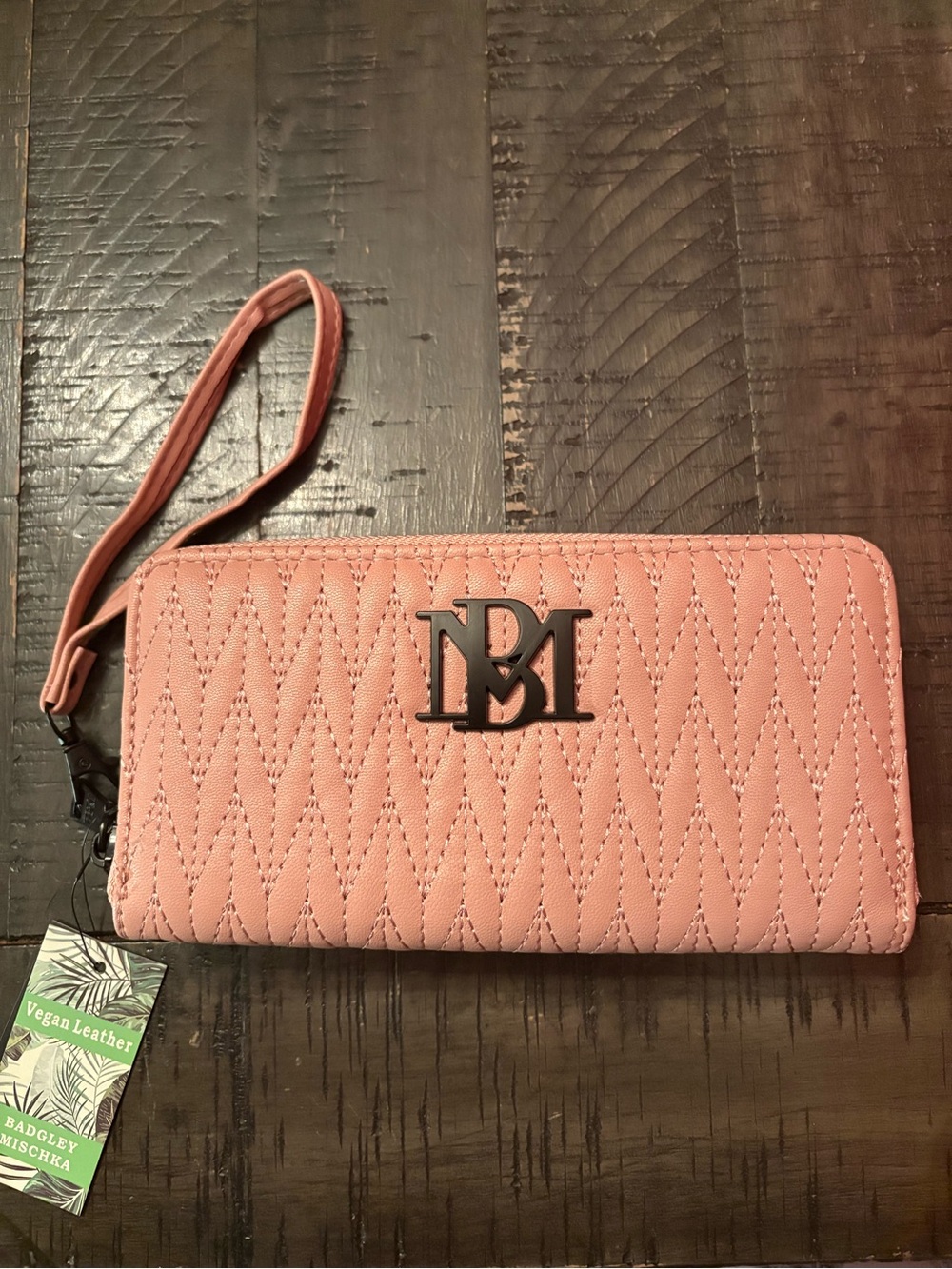 Badgley Mischka Blush Pink Wallet/Wrislet NWT